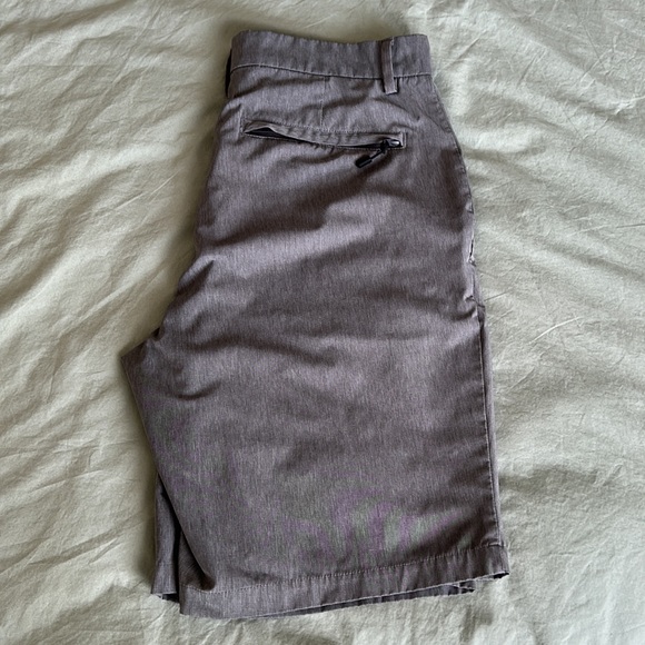 Old Navy Shorts - Picture 4 of 5